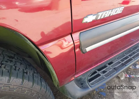 2003 Chevrolet Tahoe Ls из США, поврежденный, VIN 1GNEC13Z33R302919